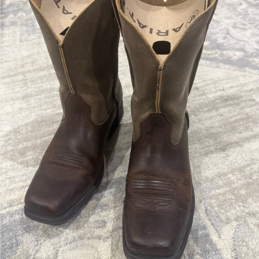 Ariat Rambler Western Boots (Size 6) - Picture 2 of 7